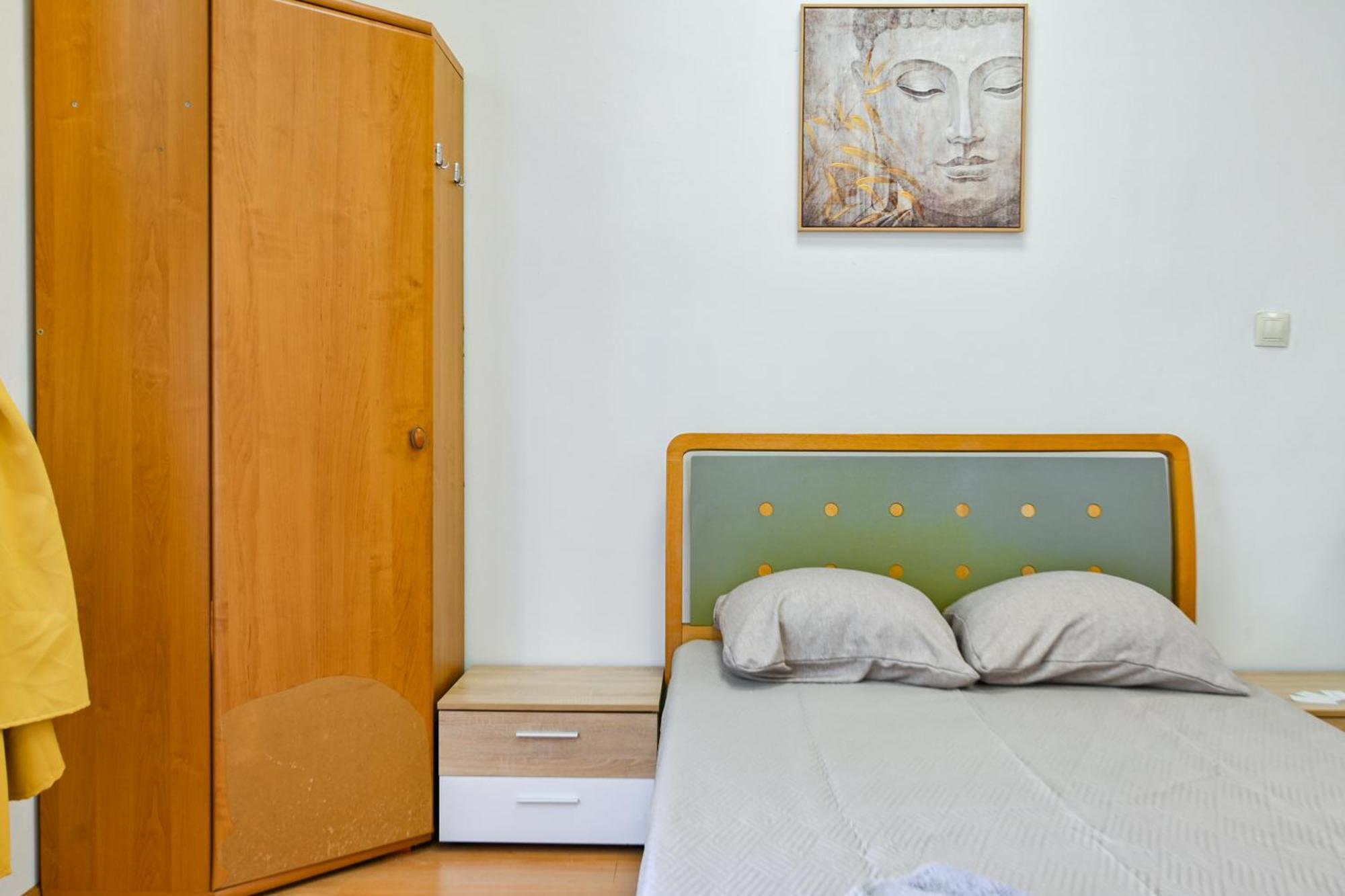 Cozy Apartment In Central София Екстериор снимка